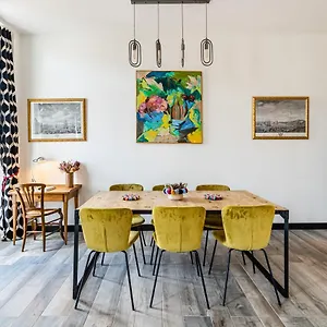 t2-chic-vue-vieux-port-notre-dame-clim-calme.fr-provencehotel.com/